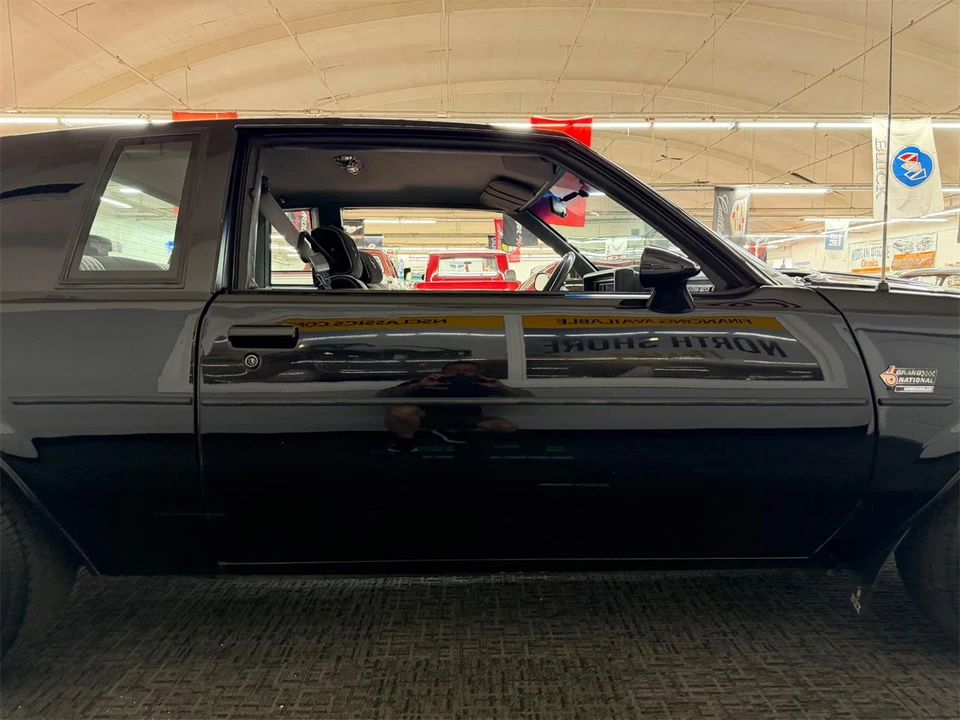 1987 Buick Grand National - Image 23 of 31