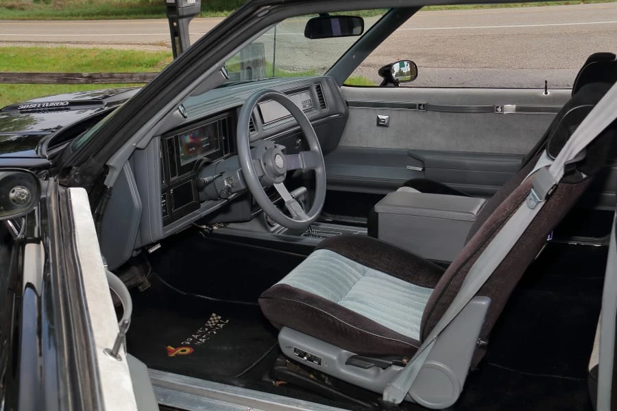 1987 Buick Grand National - Image 19 of 26