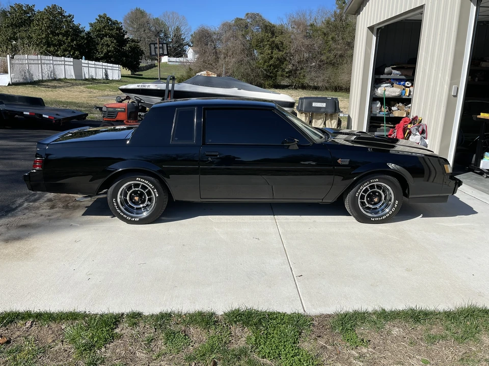 1987 Buick Grand National - Image 27 of 31