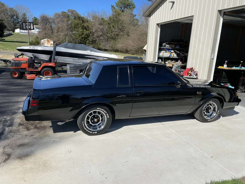 1987 Buick Grand National - Image 25 of 31