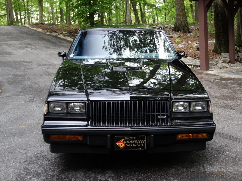 1987 Buick Grand National - Image 2 of 31