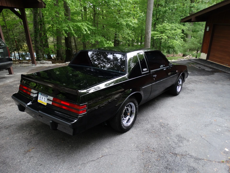 1987 Buick Grand National - Image 11 of 31