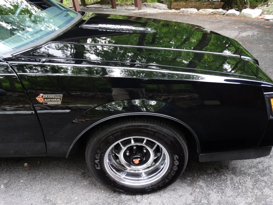 1987 Buick Grand National - Image 24 of 31