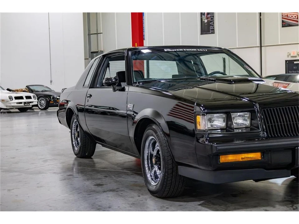 1987 Buick Grand National - Image 31 of 31