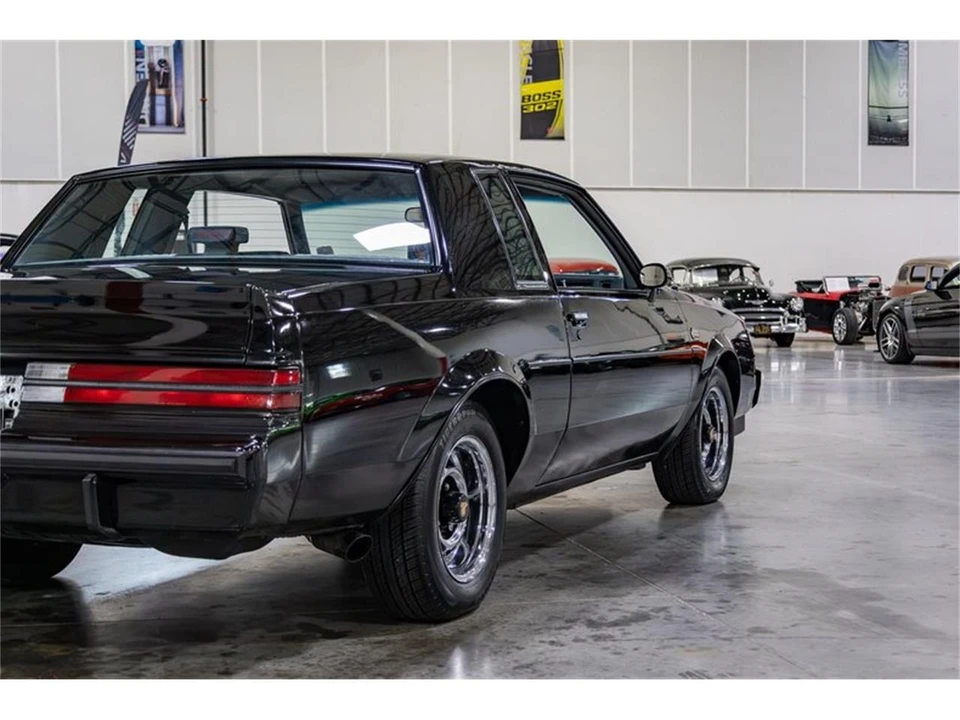 1987 Buick Grand National - Image 30 of 31