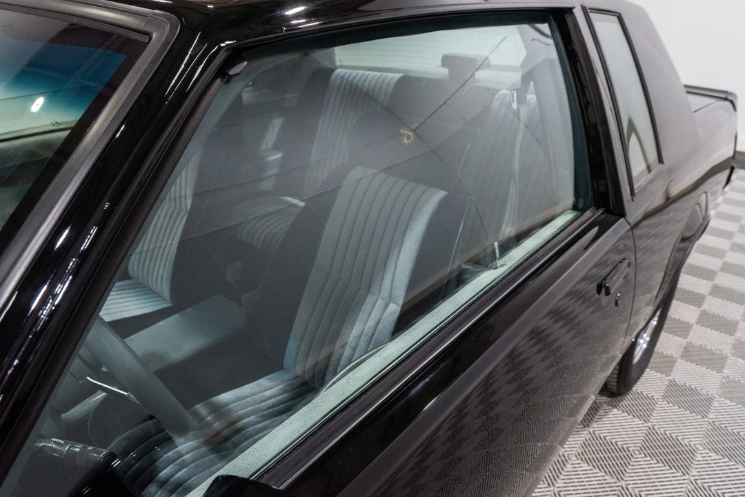 1987 Buick Grand National - Image 30 of 31
