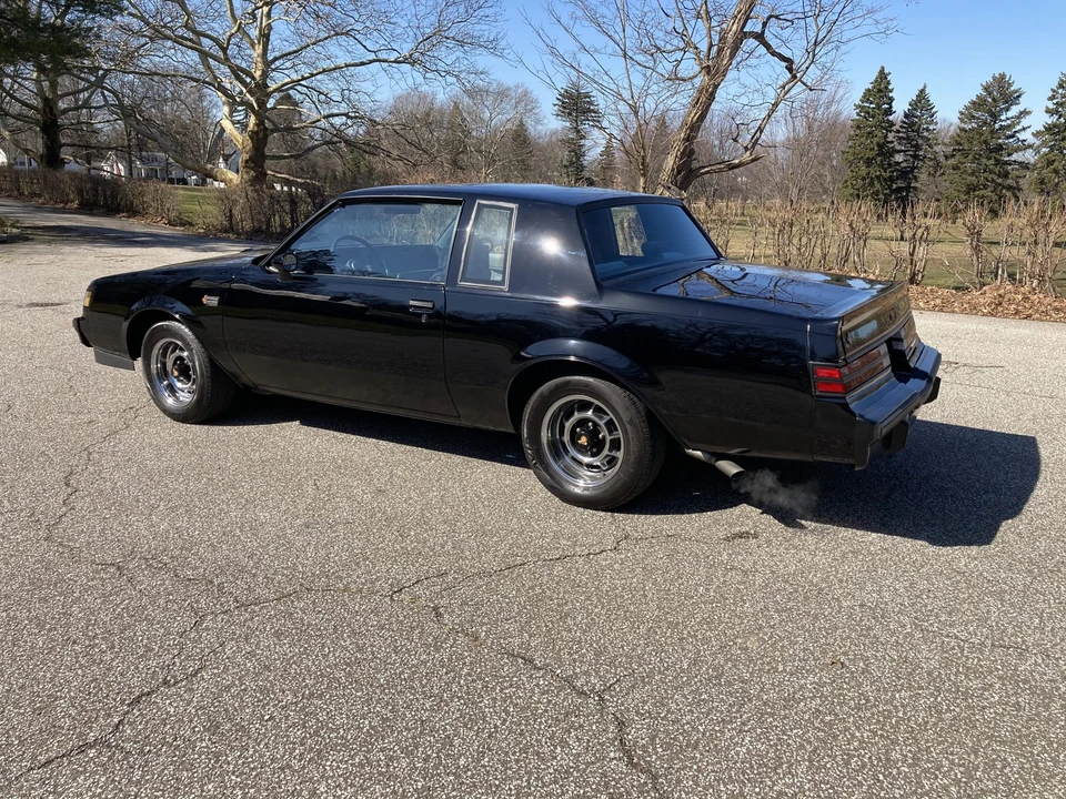 1987 Buick Grand National - Image 10 of 31