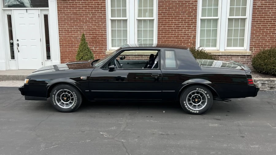 1987 Buick Grand National - Image 2 of 11