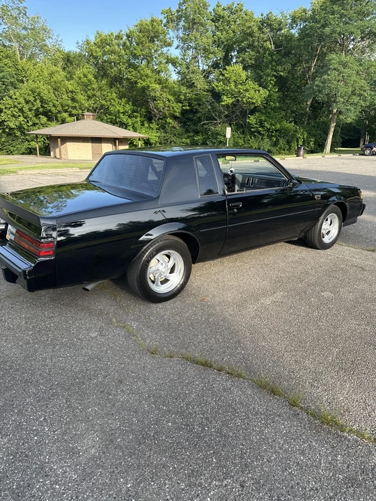 1987 Buick Grand National - Image 27 of 31