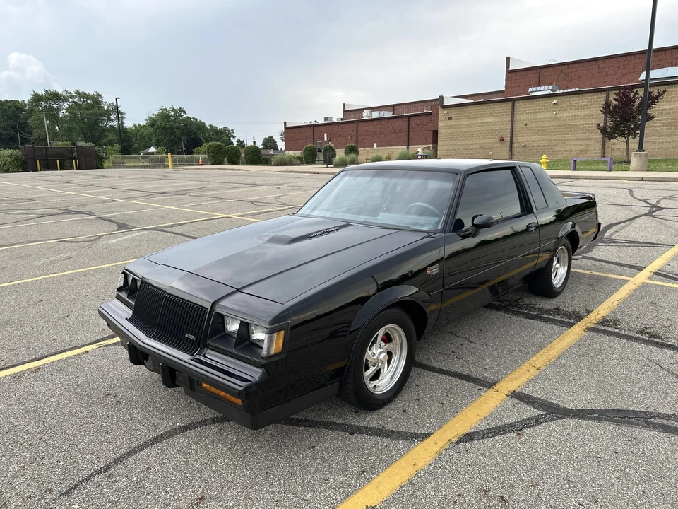 1987 Buick Grand National - Image 2 of 31