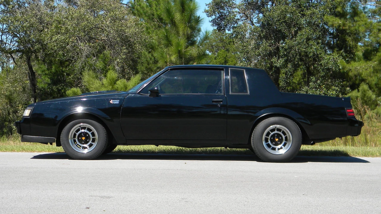 1987 Buick Grand National - Image 2 of 22