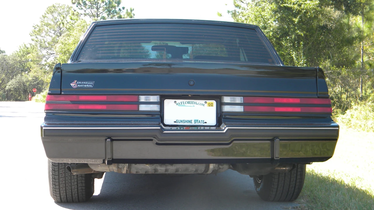 1987 Buick Grand National - Image 19 of 22
