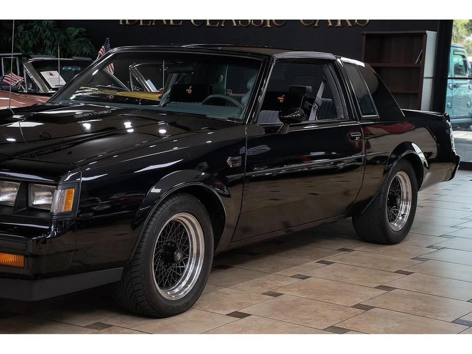 1987 Buick Grand National - Image 10 of 31