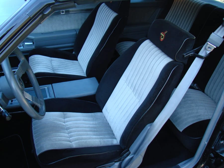1987 Buick Grand National - Image 4 of 8
