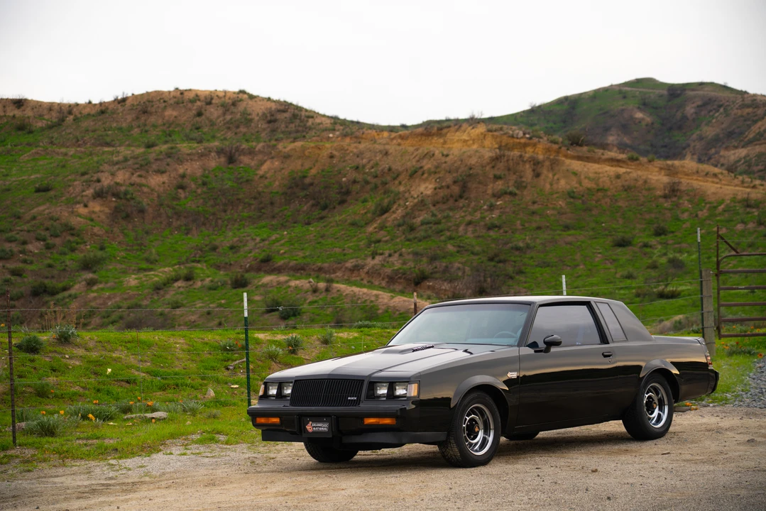 1987 Buick Grand National - Image 10 of 31