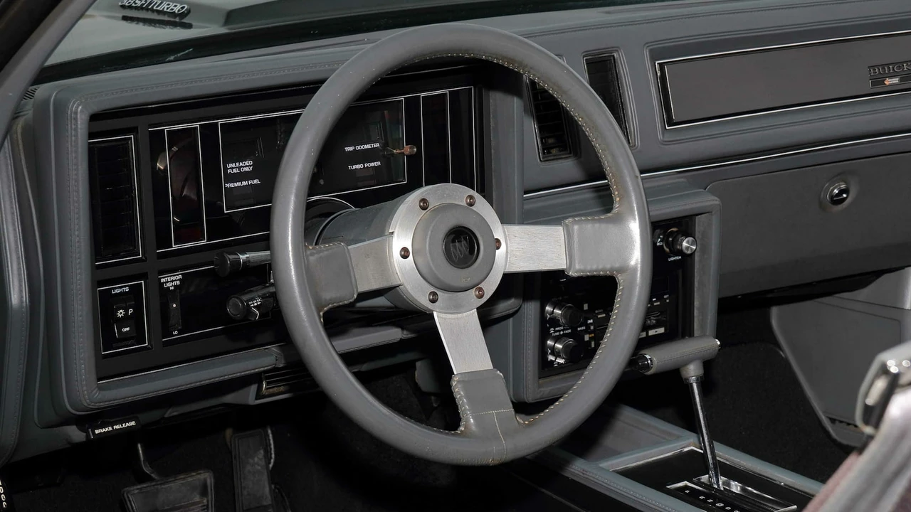 1987 Buick Grand National - Image 16 of 23