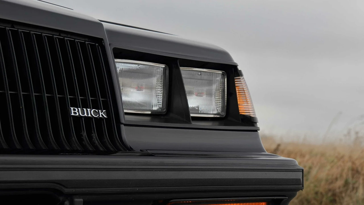 1987 Buick Grand National - Image 23 of 23