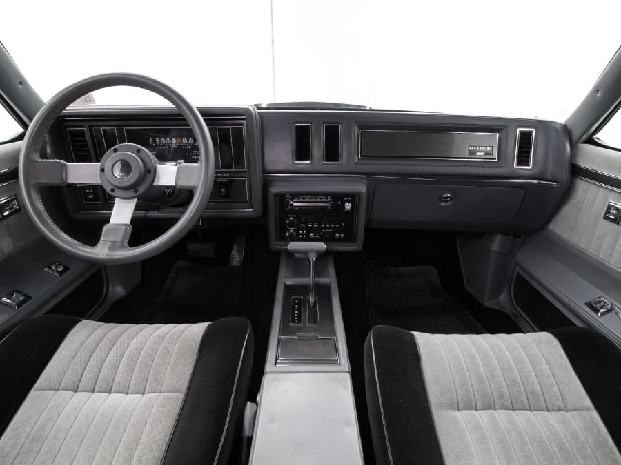 1987 Buick Grand National - Image 15 of 28