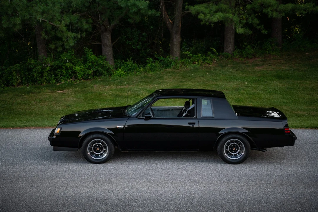 1987 Buick Grand National - Image 11 of 31