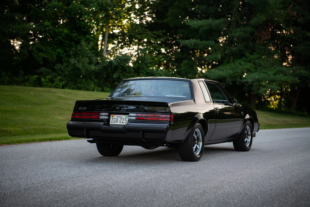 1987 Buick Grand National - Image 22 of 31