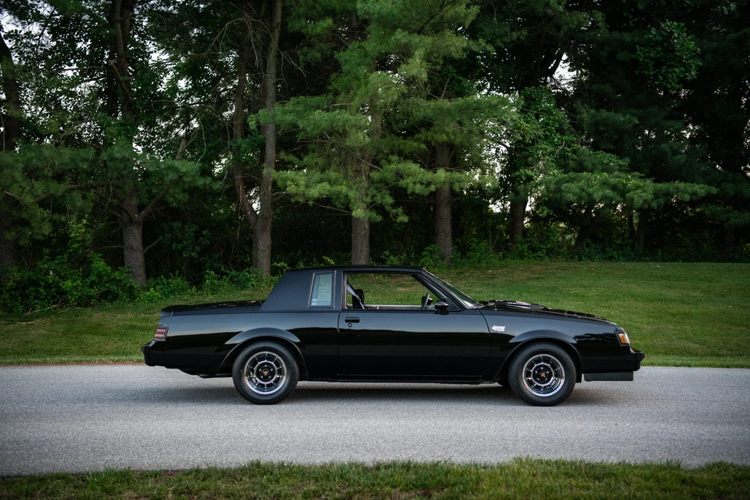 1987 Buick Grand National - Image 28 of 31