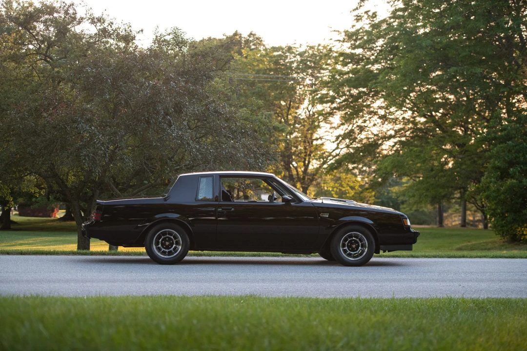1987 Buick Grand National - Image 30 of 31