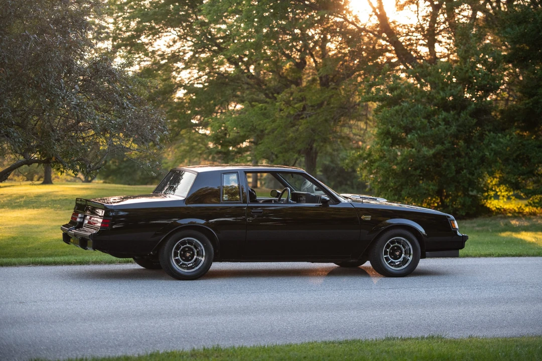 1987 Buick Grand National - Image 26 of 31