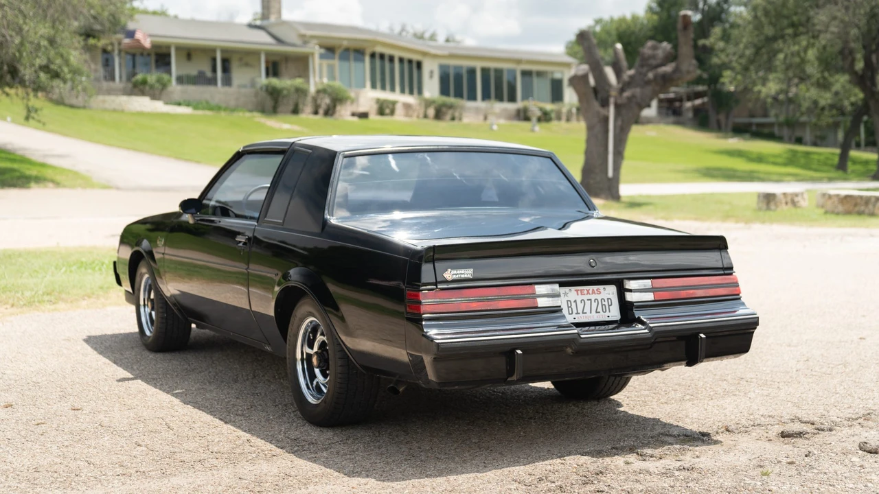 1987 Buick Grand National - Image 4 of 31