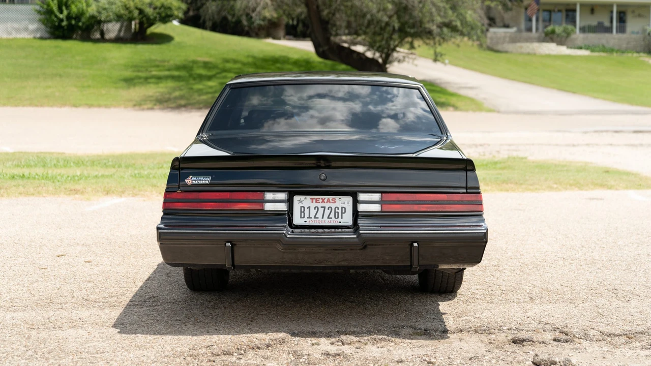 1987 Buick Grand National - Image 5 of 31