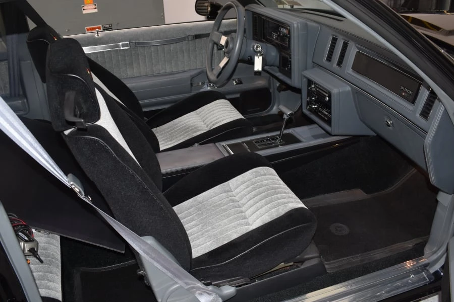 1987 Buick Grand National - Image 6 of 10