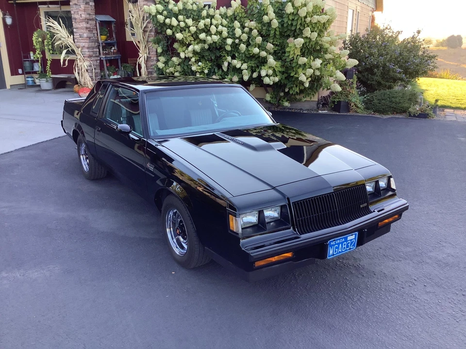 1987 Buick Grand National - Image 25 of 31