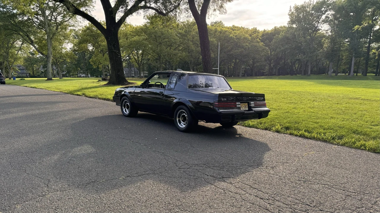 1987 Buick Grand National - Image 17 of 31