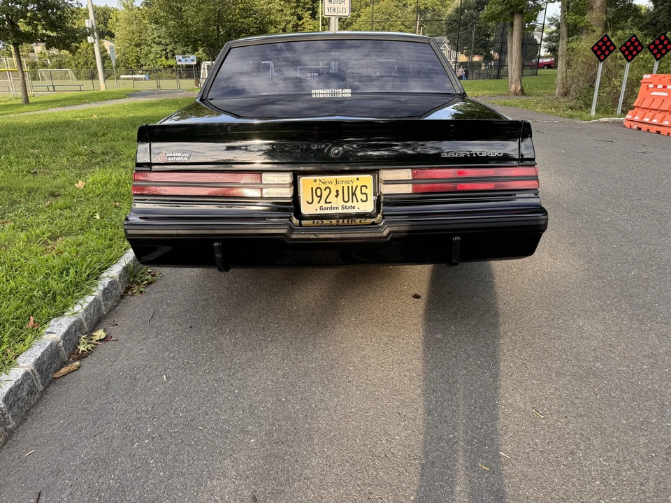 1987 Buick Grand National - Image 26 of 31