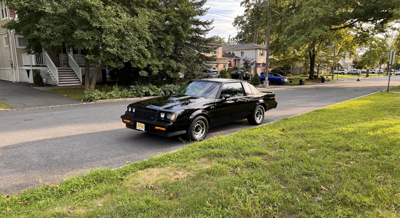 1987 Buick Grand National - Image 9 of 31