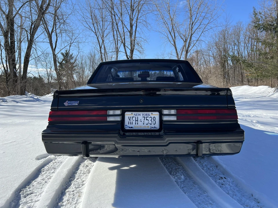 1987 Buick Grand National - Image 10 of 31
