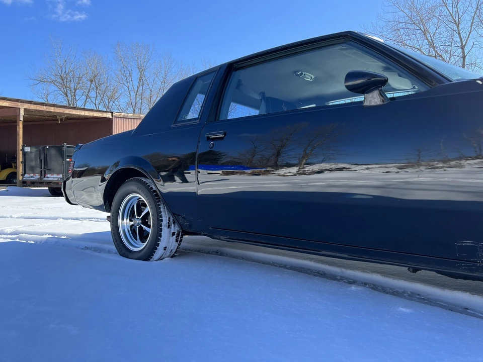 1987 Buick Grand National - Image 21 of 31