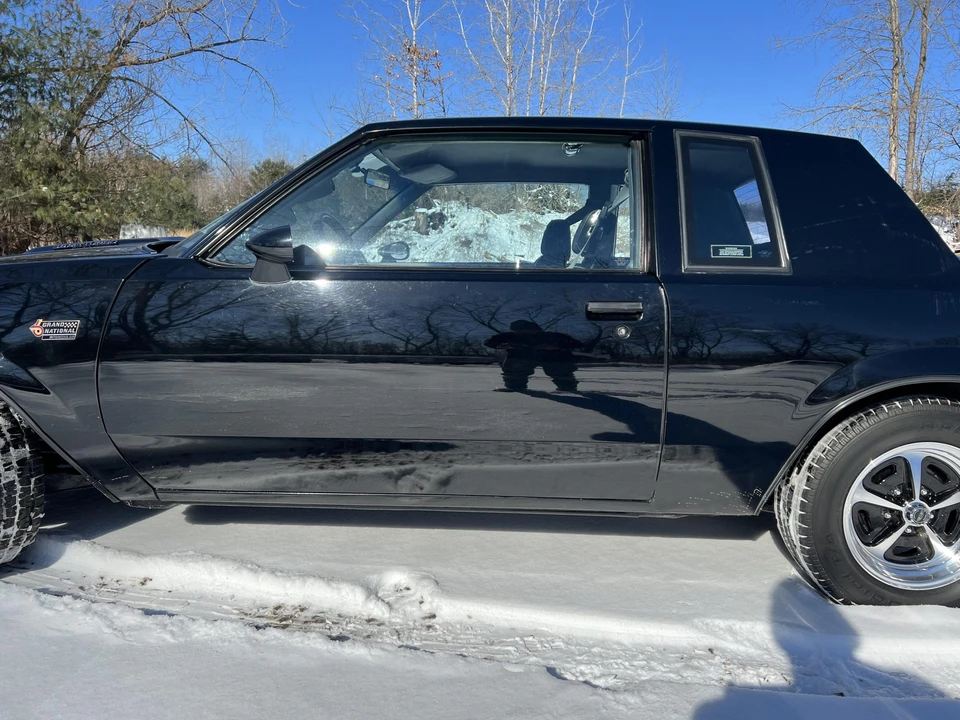 1987 Buick Grand National - Image 27 of 31