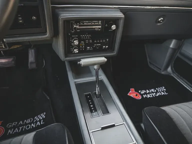 1987 Buick Grand National - Image 26 of 31