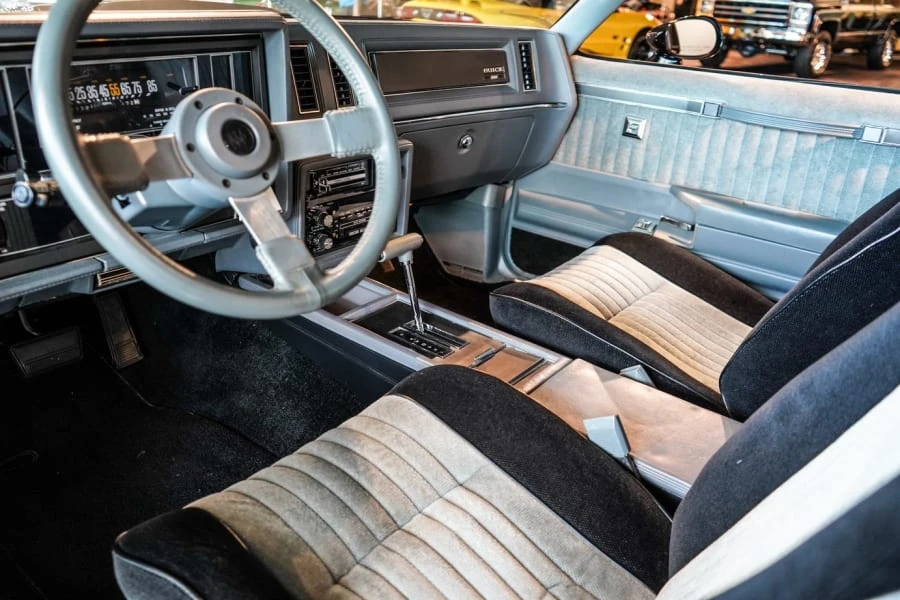 1987 Buick Grand National - Image 24 of 31