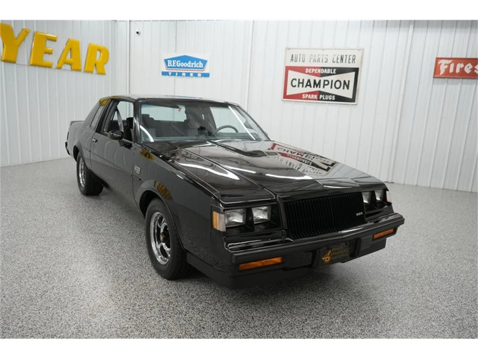 1987 Buick Grand National - Image 21 of 31
