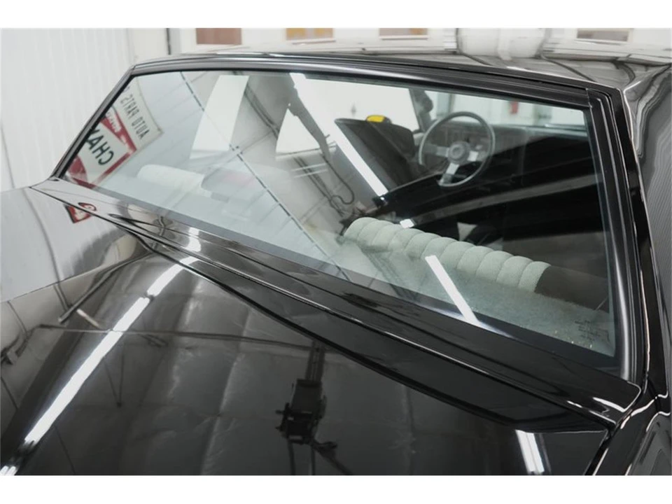 1987 Buick Grand National - Image 14 of 31