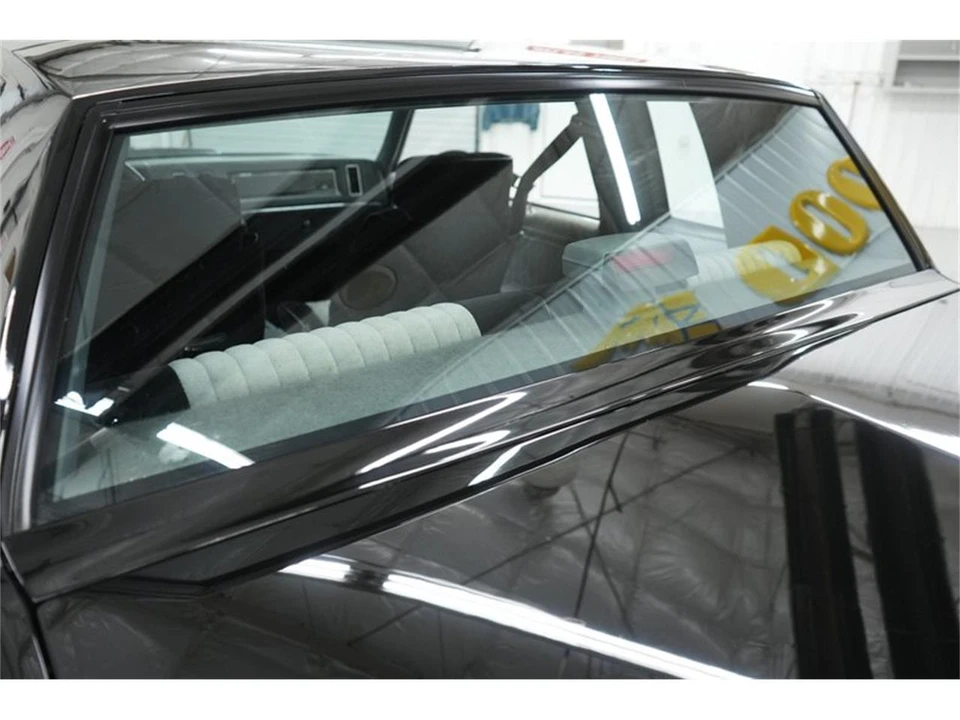 1987 Buick Grand National - Image 10 of 31