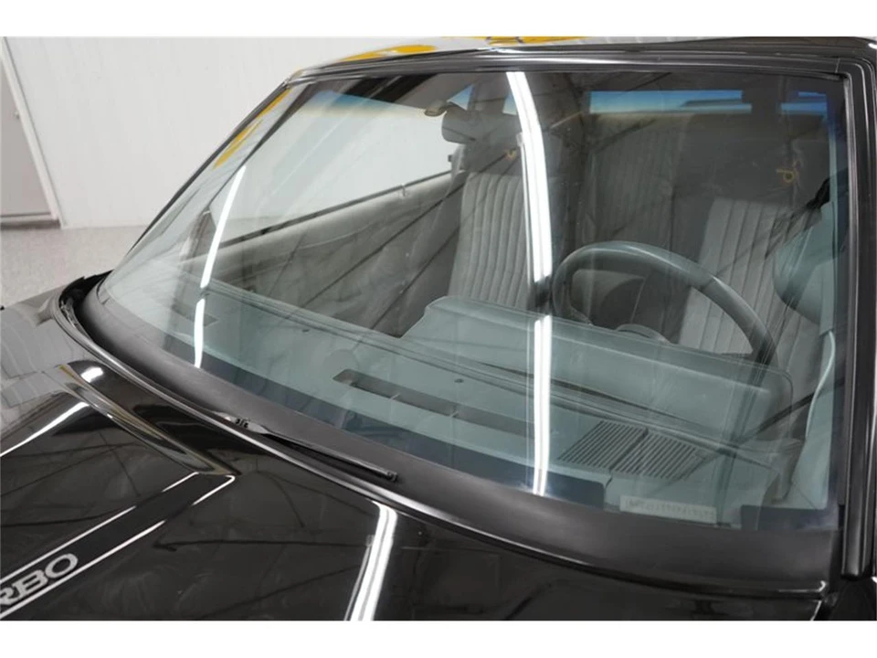 1987 Buick Grand National - Image 30 of 31