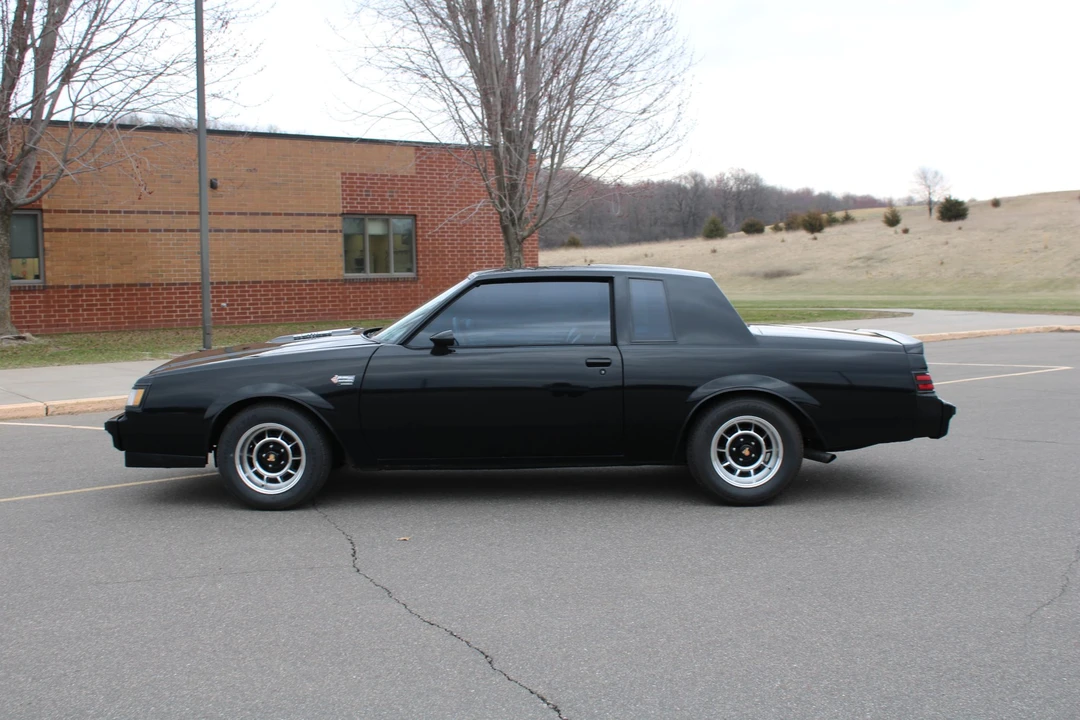 1987 Buick Grand National - Image 18 of 31