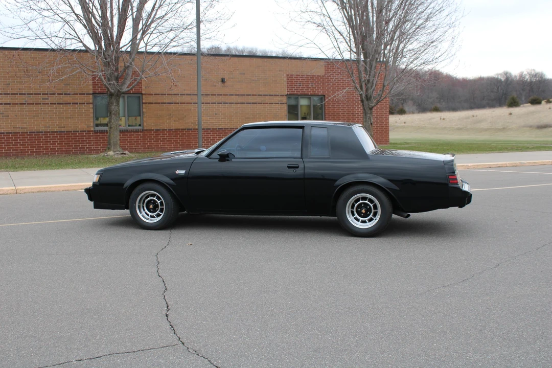 1987 Buick Grand National - Image 17 of 31