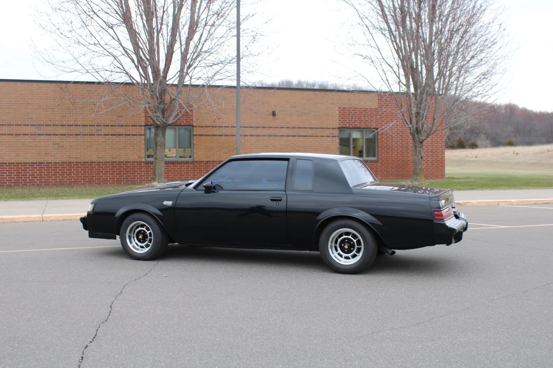 1987 Buick Grand National - Image 16 of 31