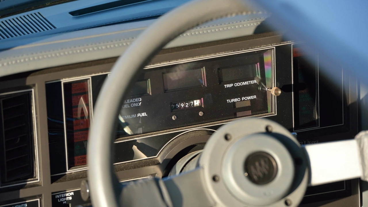 1987 Buick Grand National - Image 28 of 31