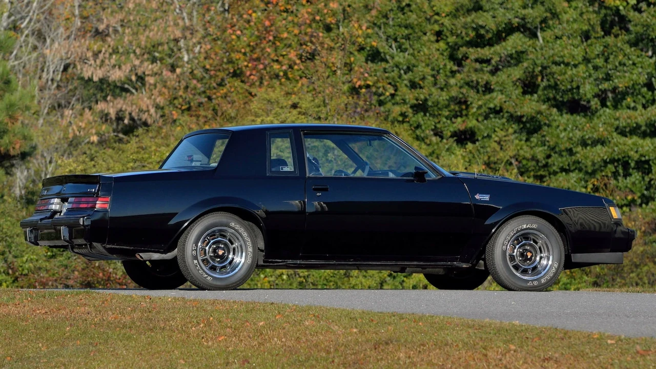 1987 Buick Grand National - Image 29 of 31