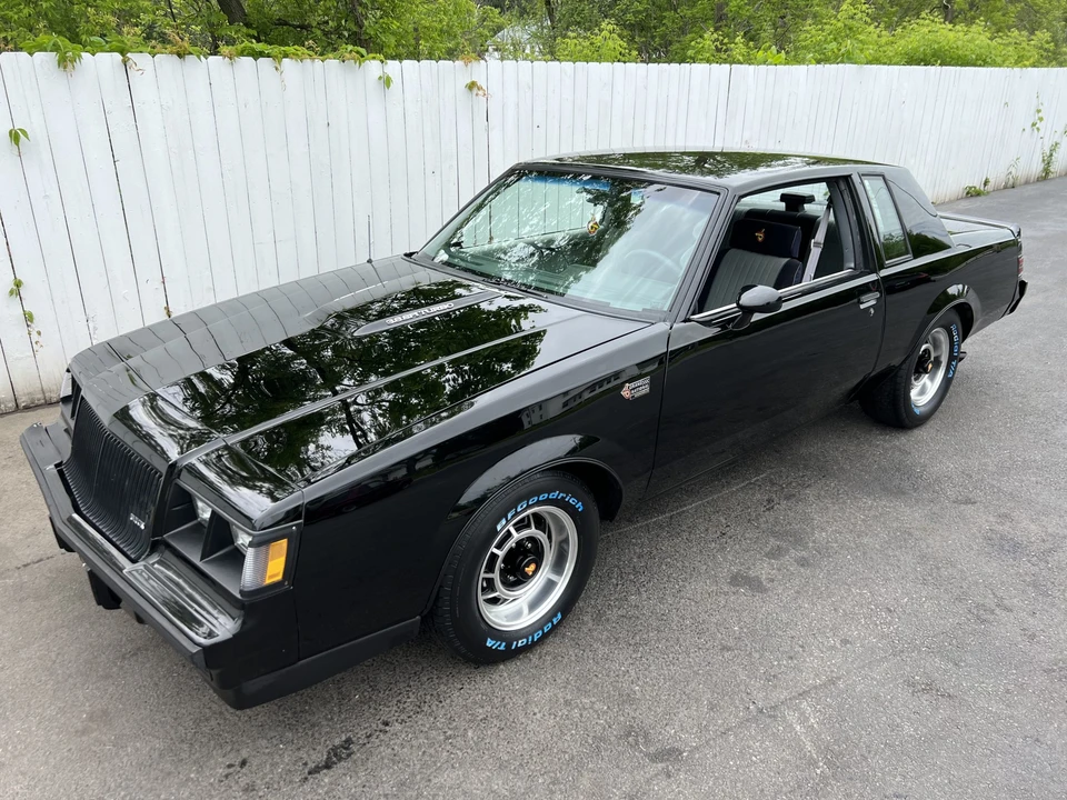 1987 Buick Grand National - Image 7 of 31