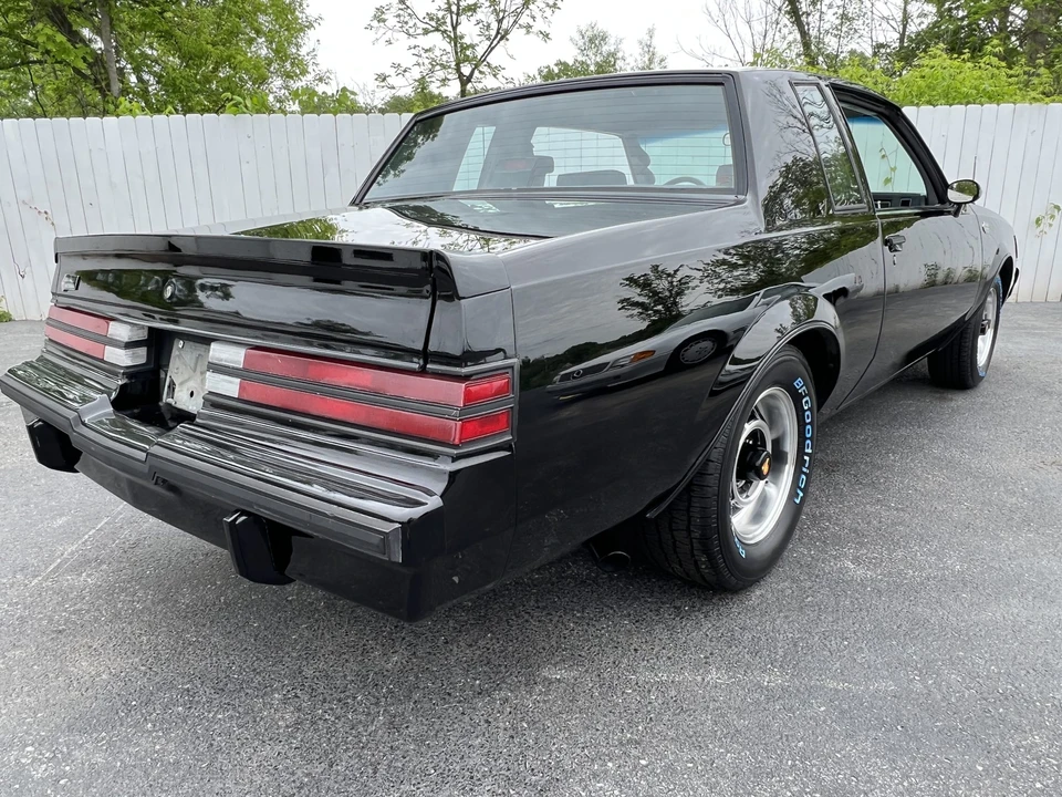 1987 Buick Grand National - Image 21 of 31